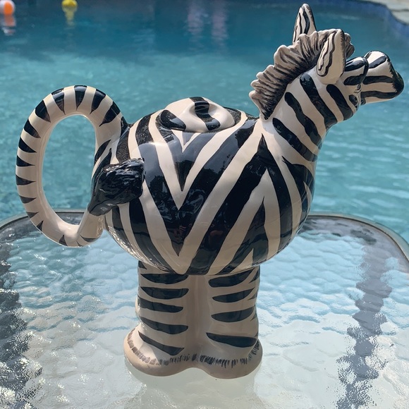 New Blue Sky Clayworks Zebra Teapot - Picture 7 of 15